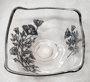 Vintage Silver City Glass Square Bowl with Silver Poppy's by Helsey - Picture 1 of 5