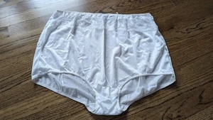 RARE VINTAGE SEARS SILKY NYLON GRANNY BRIEF PANTY Sz 13 NEW RARE NWOT WHITE 90s - Picture 1 of 6
