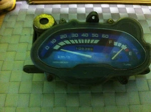 H-16 HONDA DIO MARCADOR CUADRO RELOJ VELOCIMETRO  CLOCKS METER SPEEDO - Bild 1 von 1