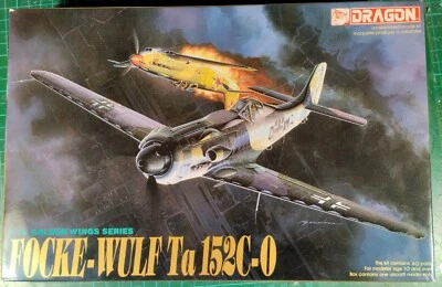 Kit Dragon - Focke-Wulf Ta-152C-0  scala 1/72 - Immagine 1 di 3