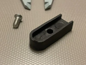 Arne Jacobsen Swan / EGG Chair Foot GLIDE Replacement Plastic W/ SCREW! - Picture 1 of 9