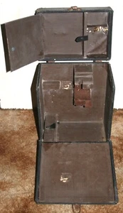 Vintage Revere Standard 8mm Cine Film Projector Box / Carry case - Picture 1 of 14