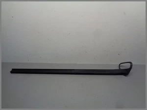 Mercedes Benz C207 Gurtgeber Gurtbringer 2078600457 RECHTS Stange Original - Picture 1 of 3