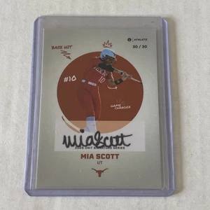 2024 ONIT Texas Longhorns Softball AUTOGRAPH card MIA SCOTT 30/30 - Picture 1 of 2