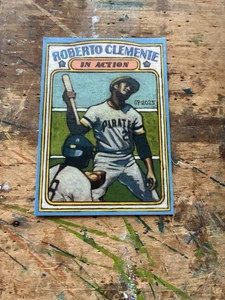 Baseball Art Card Print of Roberto Clemente, 72 In Action - Picture 1 of 2