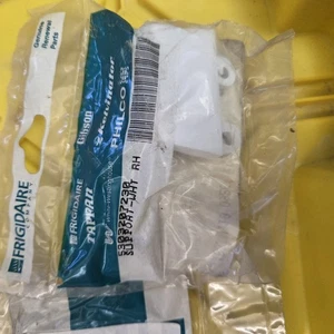 Frigidaire Ricambio Originale Supporto per Elettrodomestici - Foto 1 di 1