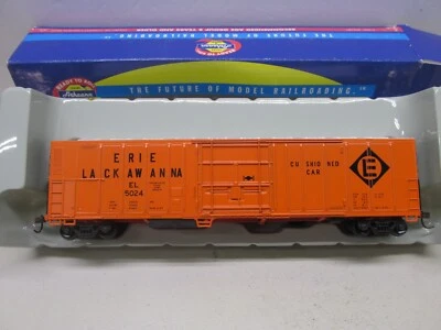 ATHEARN-#7104-ERIE LACKAWANNA-57' REEFER #5024-HO SCALE - Image 1 of 4