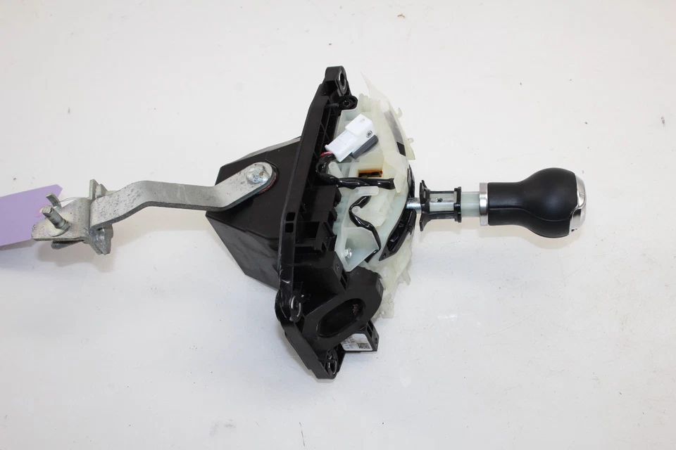 2016 Mazda MX-5 Miata Automatic Shifter Assembly OEM DG57 - Image 1 of 4