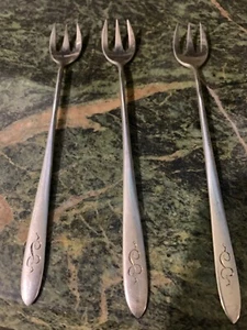 3 VTG TIFFANY & Co STERLING OYSTER SEAFOOD FORKS L Monogram - Picture 1 of 9