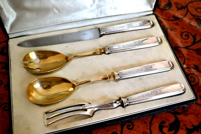 Exceptional France 19th Empire 沙拉 - 雕刻服务器 纯银镀金 — 第 1/4 张图片