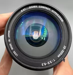 Sigma Compact Hyperzoom 28-300mm F3.5-6.3 EF Mount Lens DSLR Cameras - Broken AF - Picture 1 of 8
