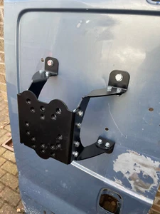 VIVARO REAR DOOR SPARE WHEEL MOUNT BRACKET MOUNTING PLATE HOLDER 14 on VAUXHALL - Picture 1 of 10
