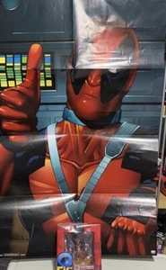 Deadpool various lot:Poster/ Q-fig/Chara Brick - Picture 1 of 5