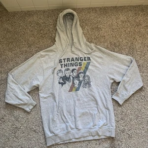 Sudadera con capucha gris XL de Stranger Things para hombre  - Imagen 1 de 7