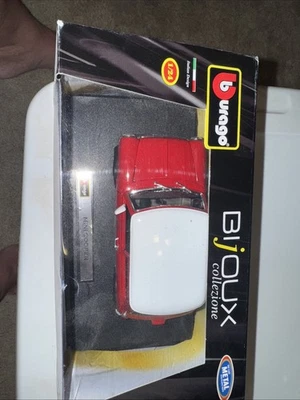 Burago Bijoux Collezione Italian Design Mini Cooper 1/24 Diecast Red White Top - Image 1 of 4