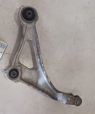 2013-2014 Nissan Altima passageiro braço de controle inferior direito dianteiro sedã fabricante de equipamento original - Imagem 1 de 4
