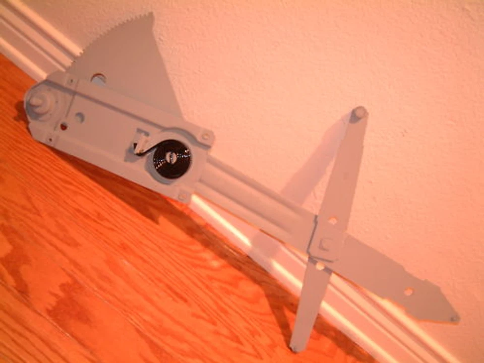 1969 GM Chevrolet Chevelle SS Window Regulator Mechanism Original Front Leftside - Image 1 of 1