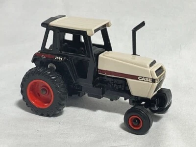Tractor agrícola ERTL CASE 2594 blanco, 1/64 Foto 1 de 2