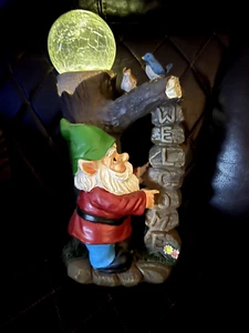 Garden Gnome Welcome Statue Figurine Solar Light Patio Yard Lawn Decor Ornament - Picture 1 of 4