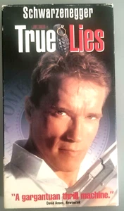 True Lies (VHS, 1995)(Action) Arnold Schwarzenegger, Jamie Lee Curtis! - Picture 1 of 6