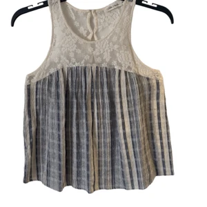 Pre Owned Women’s Chloe & Katie Sleeveless Blouse Lace Accents Hippie Vibe Style - Picture 1 of 11
