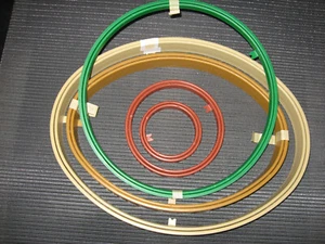 5 PLASTIC Round Oval Embroidery/Cross Stitch Hoops - 3" - 21" & 2 OVAL Used - Picture 1 of 1