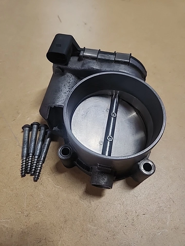 Audi S5 2012 4,2 L V8 84 mm carrocería del acelerador 077133062A Foto 1 de 4