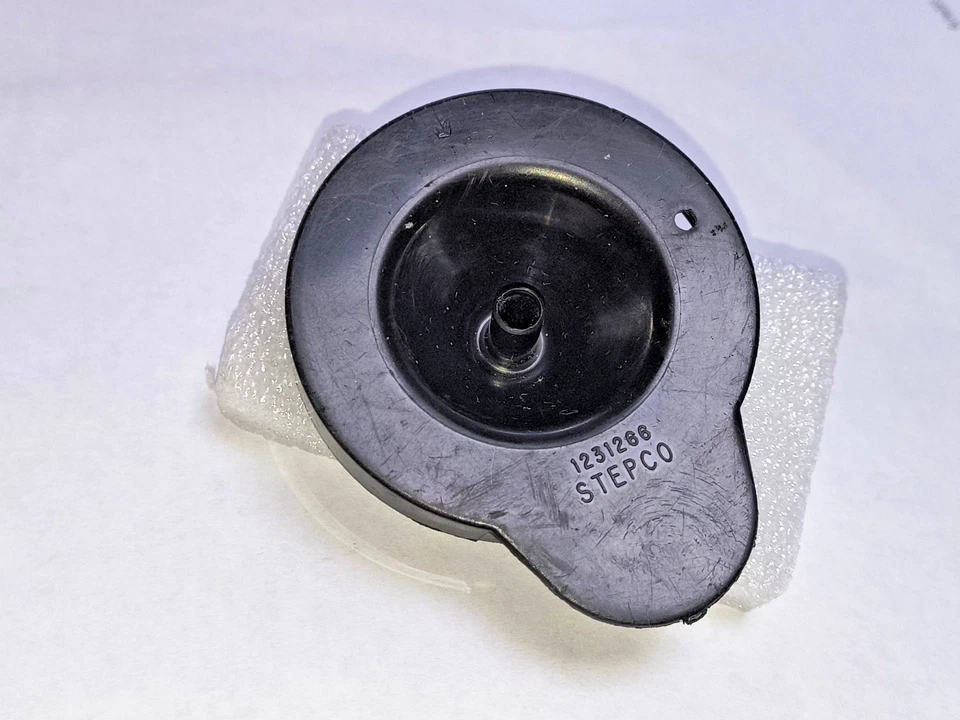 1968 – 1972 Skylark GS & GSX Windshield Washer Jug Cap (Center Inlet) - Image 1 of 1