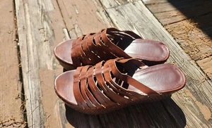 Coconuts Transit Thong Wedge Sandal Cognac 9 Indents On Toe Area Some Wear - Picture 1 of 15