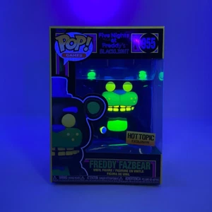 Funko Pop! Five Nights at Freddy’s FNAF Blacklight Freddy Fazbear #955 Hot Topic - Picture 1 of 8