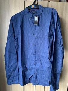 Brand New M&Co Mens Shirt Small - Picture 1 of 4