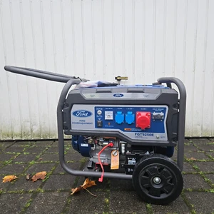 Ford FGT9250E Benzin Stromgenerator Notstromaggregat 6,5kW 6500W AC 400V 230V Z7 - Bild 1 von 21