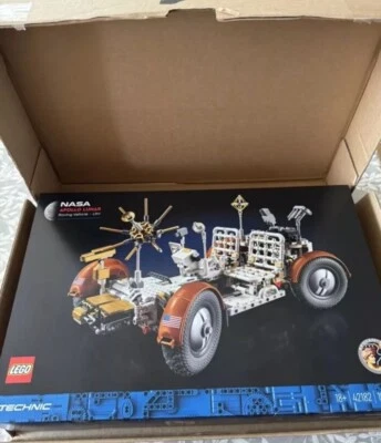LEGO Technic NASA Apollo Lunar Roving Vehicle – LRV 42182 Space Rover Brand New✅ - Image 1 of 4
