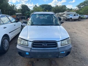 2003 Subaru Forester Front Wiper Motor #B211 - Picture 1 of 12