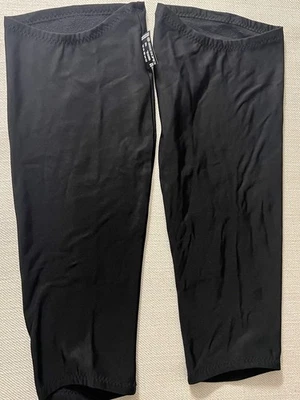 Assos 男式公路自行车冬季护膝黑色 II 码二手 — 第 1/4 张图片