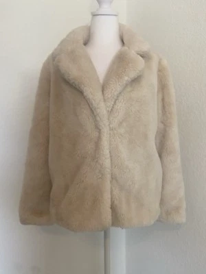 Jou Jou Women's L Faux Fur Ivory/ Cream Jacket Satin Lining Short Length - Image 1 of 4