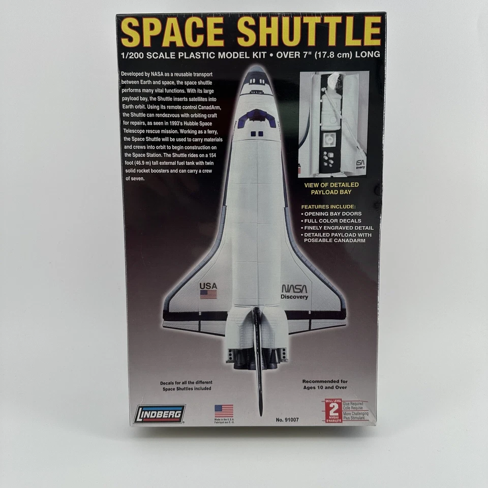 Lindberg NASA Space Shuttle Discovery Model Kit 1/200 Scale Sealed 2007 - Image 1 of 4
