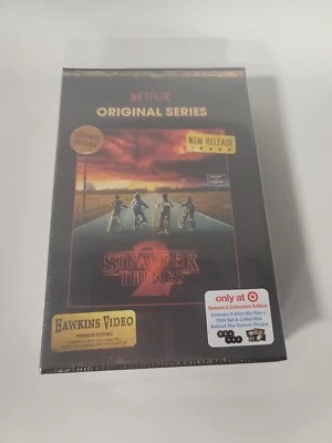Stranger Things Season 2 Blu-Ray and DVD Collector's Edition Factory Sealed Foto 1 de 2