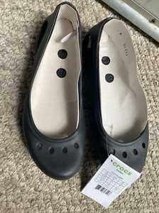 Crocs Womens Kadee Black Slip On Cutout Flats Size 8w - Zdjęcie 1 z 4