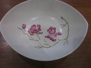 Carlton ware bowl cream pink British Hand Painted - Picture 1 of 3