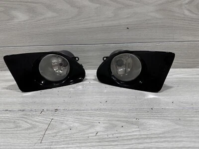 2010-2012 Lexus RX350 front fog light  LEFT & RIGHT 81482-0E010 81481-0E010 - Image 1 of 4
