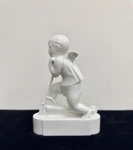 Seltene Royal Copenhagen Figur, Amor auf Roller Nr 12477 - Bild 1 von 9