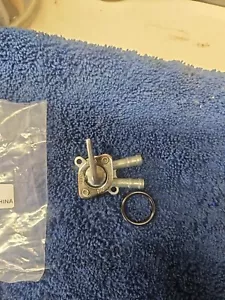 New Fuel Petcock Valve Switch For HONDA CT70 CT90 CT110 Passport Mini Trail - Picture 1 of 4