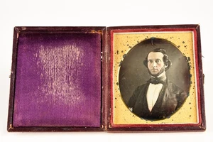 Daguerreotypie älterer Herr in 1/6 Platte Holzverbund Verbundkoffer V25 - Bild 1 von 7