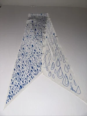 Bufanda de lluvia de colección Vera Neumann blanco azul gotas de lluvia 7" x 60" Foto 1 de 3