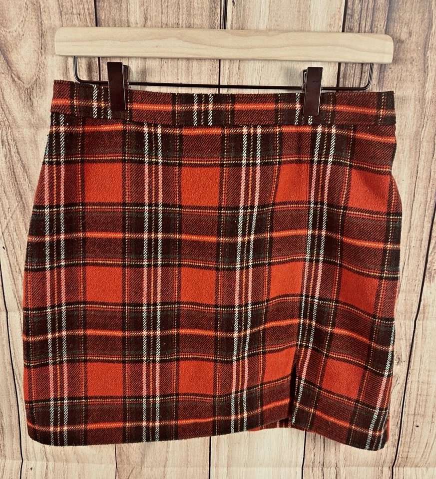 Falda Hollister Mujer MED Mini Roja Forrada a Cuadros Ultra Alta Mezcla de Lana MEDIANA Foto 1 de 4