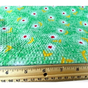 Seersucker Fabric Green White Red Flowers 3+ Yards Vintage - Picture 1 of 4