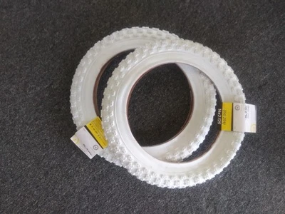 Sunlite tires white (14x2.125) Pair. - Image 1 of 2