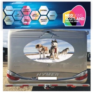 HUSKY SNOW DOGS 1000MM GRAPHICS STICKERS CAMPERVAN CARAVAN HORSEBOX MOTORHOME - Picture 1 of 2