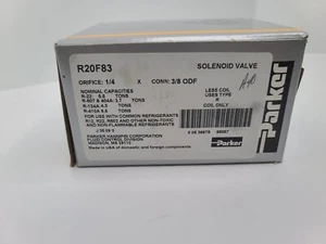 Parker Solenoid Valve R20F83 1/4" Orifice 3/8" SAE Conn New Surplus - Picture 1 of 3